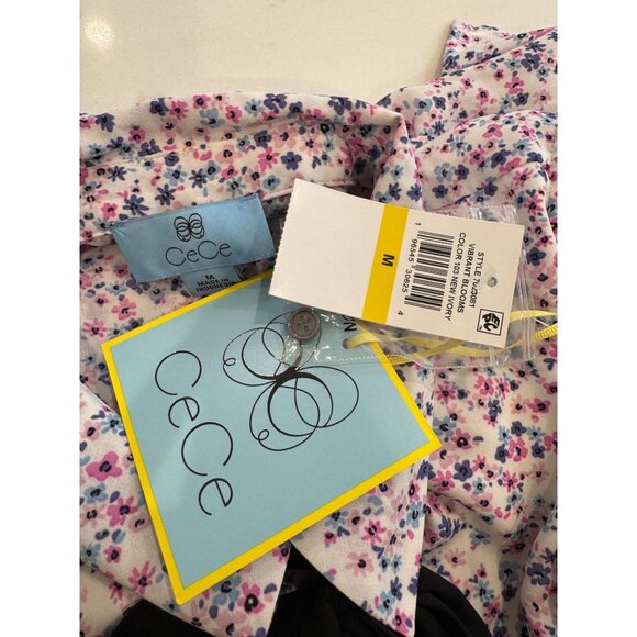 CeCe NWT Floral Blouse with Bow Size M - Picture 5 of 5